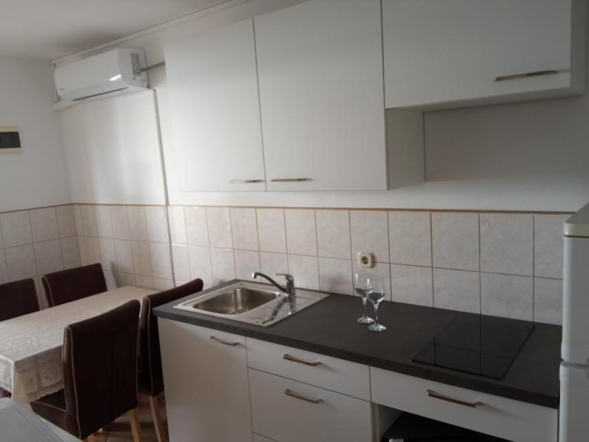 רטינה Apartments Antica - Edita מראה חיצוני תמונה