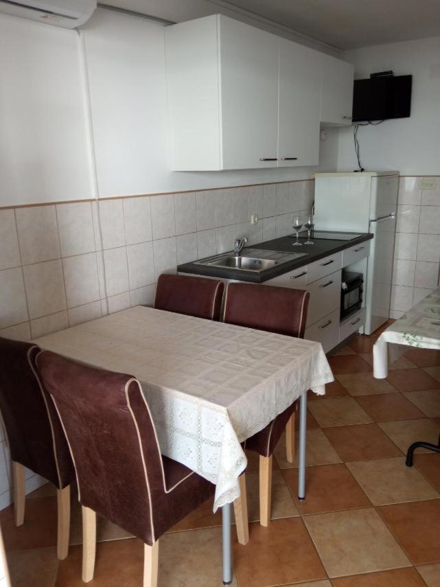 רטינה Apartments Antica - Edita מראה חיצוני תמונה
